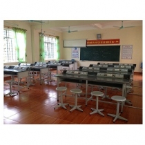 Bàn ghế thí nghiệm học sinh 01